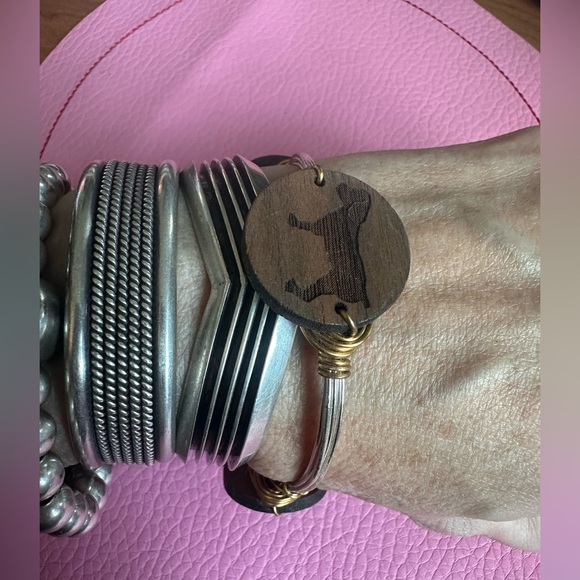 Boykin Spaniel Wood and Metal Bangle Bracelet - Picture 7 of 7